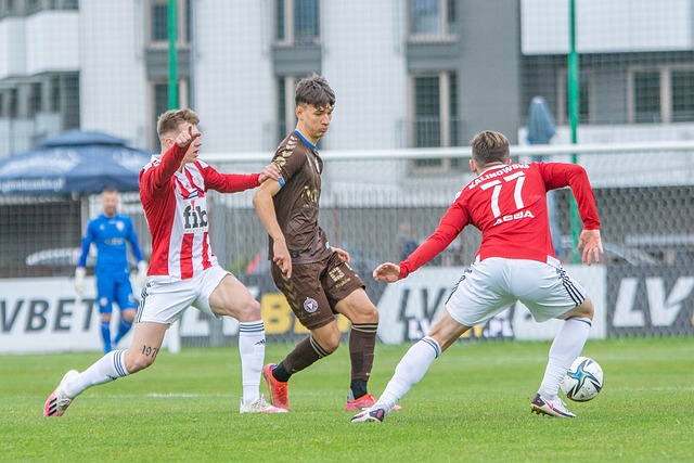 课程主要分 课程主要分