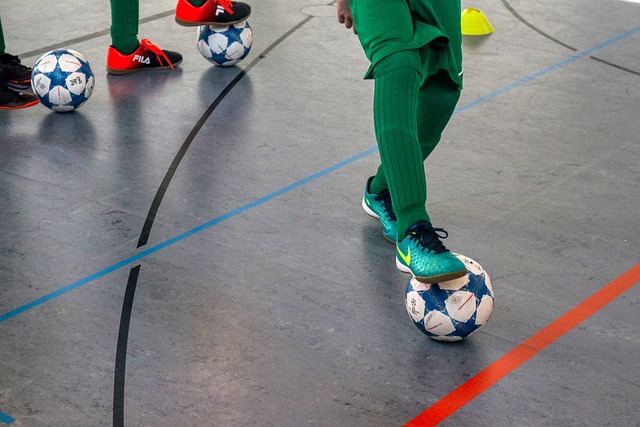 期待着谁能 期待着谁能